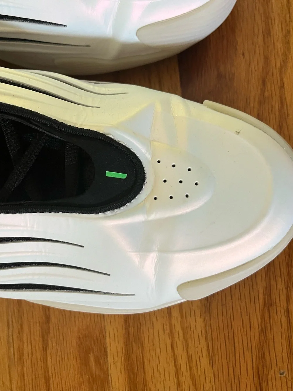 Adidas HardenVol 9 Men's White and Black basketball shoes great condition
